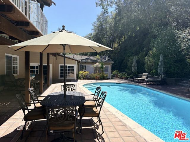 1702 Crater Lane, Los Angeles, CA 90077