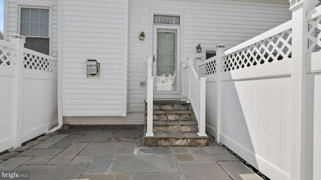 12900 BARRONS REACH LN, Bristow, VA 20136