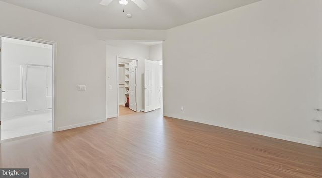 12900 BARRONS REACH LN, Bristow, VA 20136