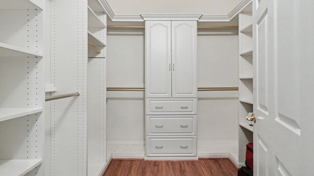 12900 BARRONS REACH LN, Bristow, VA 20136