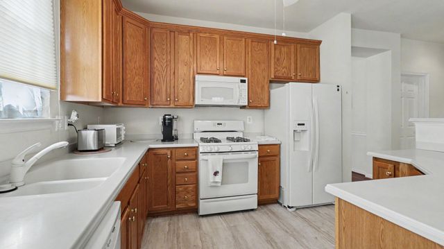 12900 BARRONS REACH LN, Bristow, VA 20136