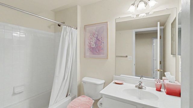 12900 BARRONS REACH LN, Bristow, VA 20136