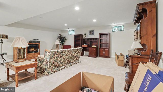 12900 BARRONS REACH LN, Bristow, VA 20136
