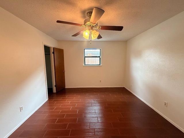 2900 SE 6th Street SE, Mineral Wells, TX 76067