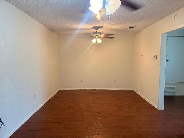 2900 SE 6th Street SE, Mineral Wells, TX 76067