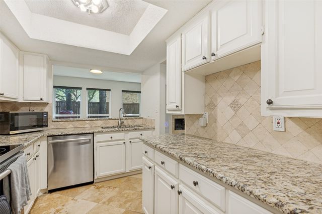 8434 Towneship Lane, Dallas, TX 75243