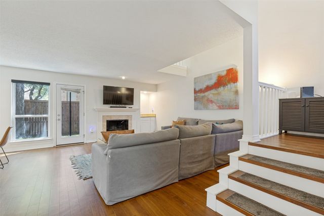8434 Towneship Lane, Dallas, TX 75243