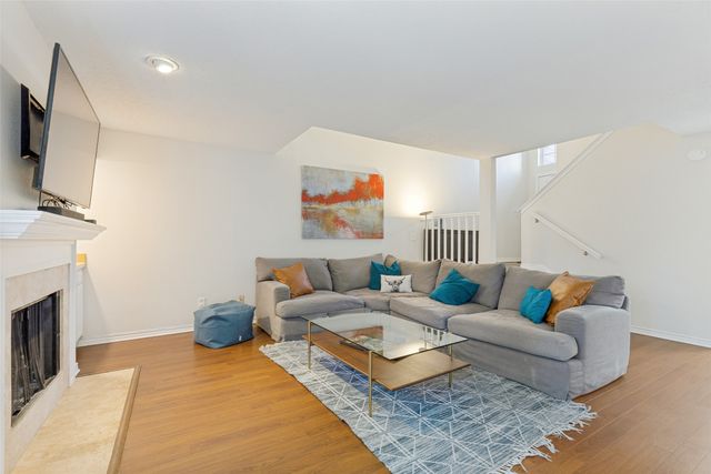 8434 Towneship Lane, Dallas, TX 75243