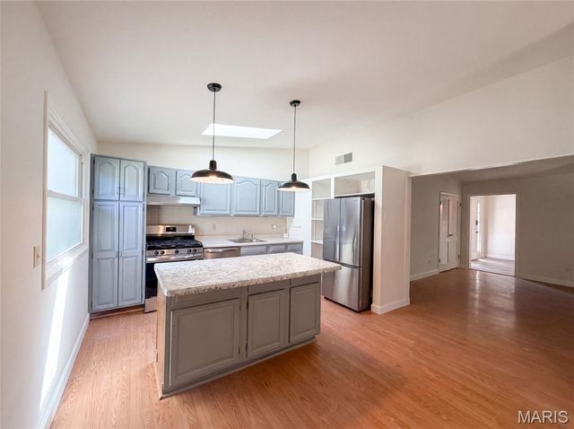 30 Graeler Drive, St Louis, MO 63146