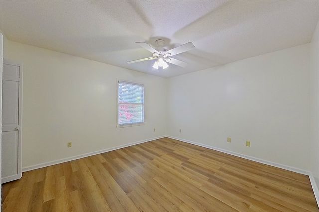 180 Heritage Circle, Blackshear, GA 31516