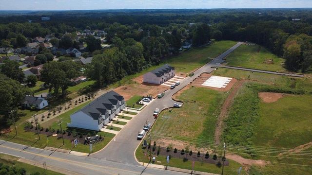 2061 Hillman Way, Roebuck, SC 29376