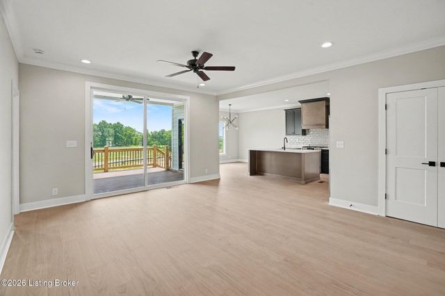 1603 Meremont Ridge Rd, Louisville, KY 40245
