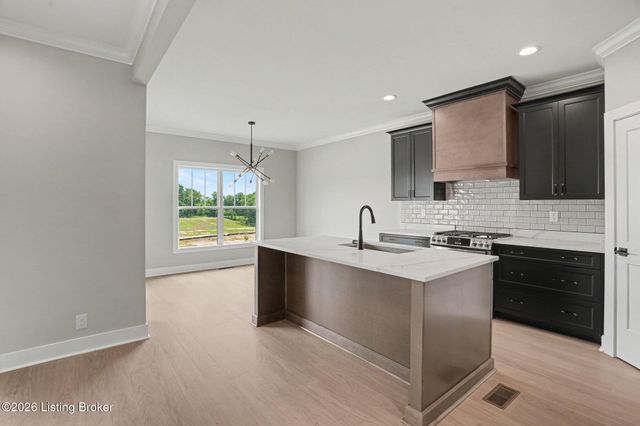 1603 Meremont Ridge Rd, Louisville, KY 40245