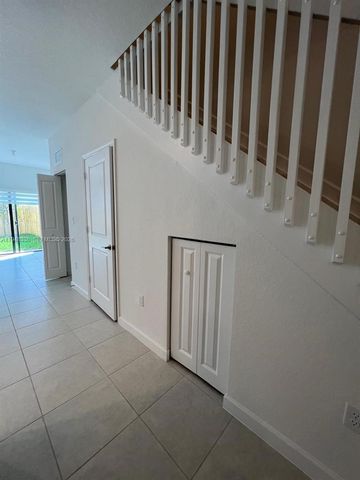 12908 SW 233rd Ter, Homestead, FL 33032