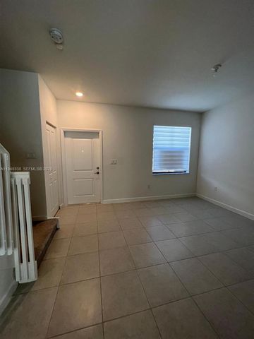 12908 SW 233rd Ter, Homestead, FL 33032