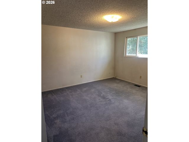 6855 Sw WINTER Ct, Beaverton, OR 97008