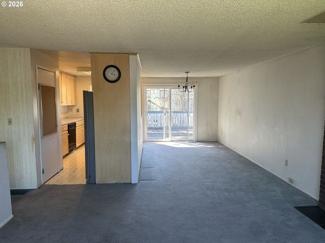 6855 Sw WINTER Ct, Beaverton, OR 97008