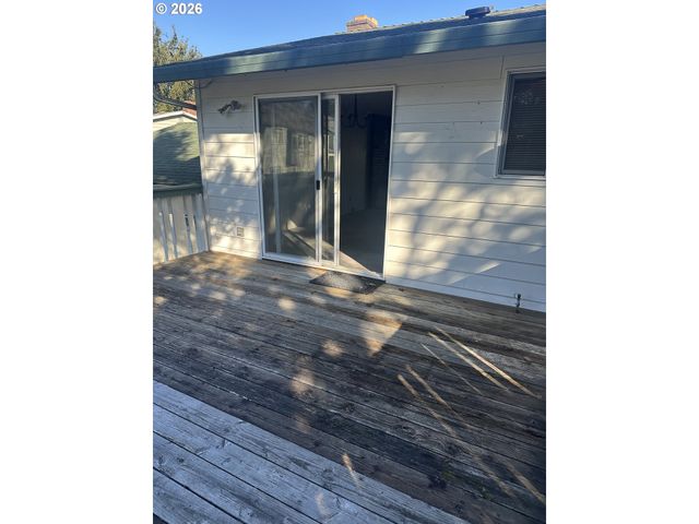 6855 Sw WINTER Ct, Beaverton, OR 97008