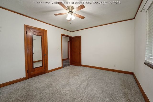 127 Main Avenue, Nitro, WV 25173