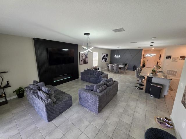 559 WAYLAND DRIVE, Haines City, FL 33844