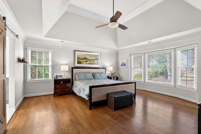 7745 Dunvegan Close, Sandy Springs, GA 30350