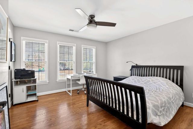 7745 Dunvegan Close, Sandy Springs, GA 30350