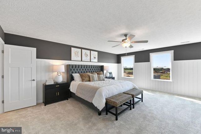 245 MONROE AVE, Ranson, WV 25438