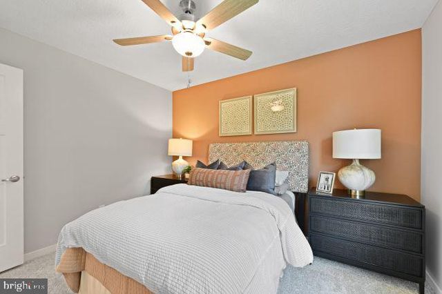 245 MONROE AVE, Ranson, WV 25438