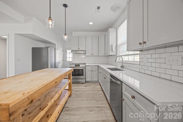 12940 S Church Street, Huntersville, NC 28078