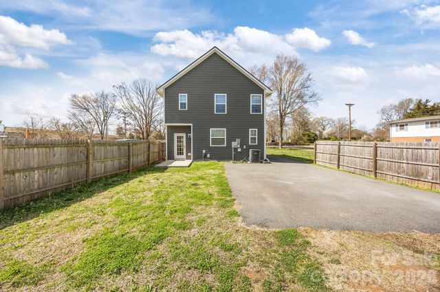 12940 S Church Street, Huntersville, NC 28078