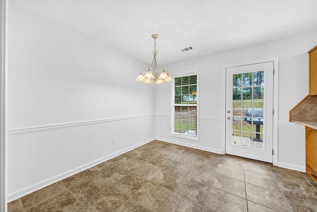 212 N Philadelphia Avenue, Phenix City, AL 36877