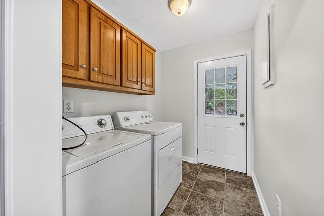 212 N Philadelphia Avenue, Phenix City, AL 36877