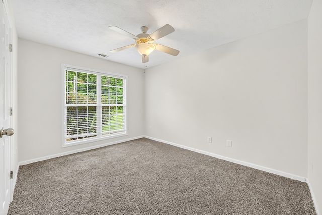 212 N Philadelphia Avenue, Phenix City, AL 36877