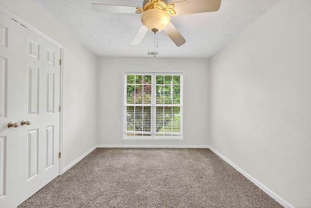 212 N Philadelphia Avenue, Phenix City, AL 36877