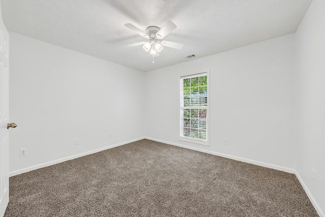 212 N Philadelphia Avenue, Phenix City, AL 36877