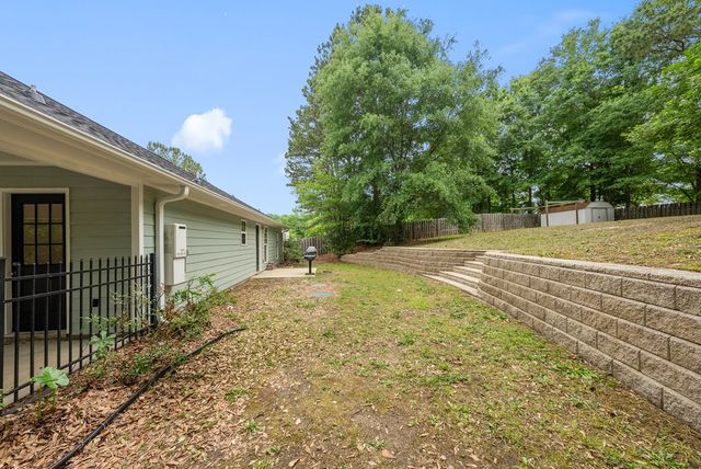 212 N Philadelphia Avenue, Phenix City, AL 36877
