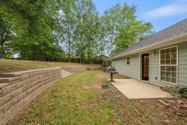 212 N Philadelphia Avenue, Phenix City, AL 36877