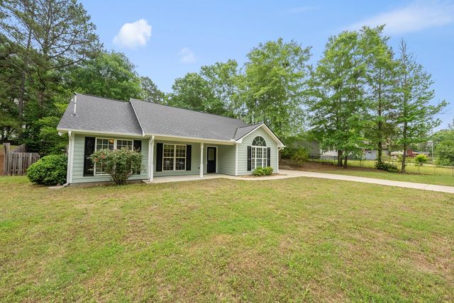 212 N Philadelphia Avenue, Phenix City, AL 36877