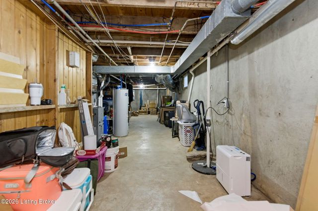 706 Beechwood Rd, Louisville, KY 40207