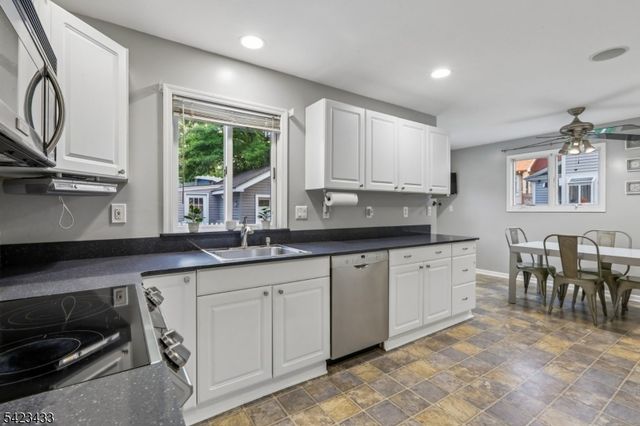 45 Hillside Ave, Nutley Twp., NJ 07110