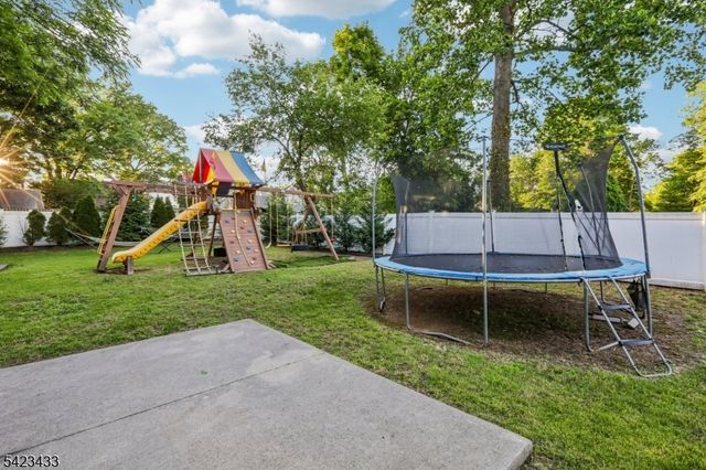 45 Hillside Ave, Nutley Twp., NJ 07110