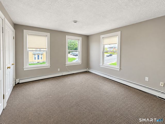 30 Smith Street, Danbury, CT 06810