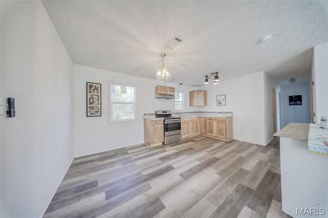 26650 Samantha Lane, Waynesville, MO 65583