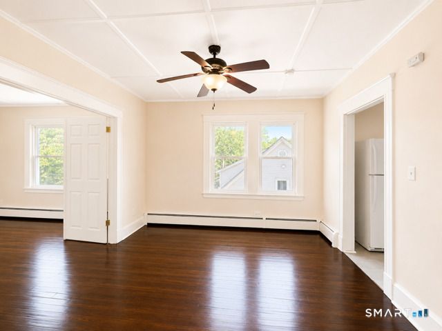 302 Lakeview Avenue, Waterbury, CT 06705
