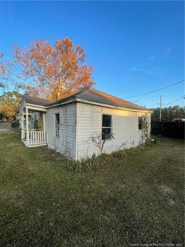 104 Fleishman Street, Fayetteville, NC 28303