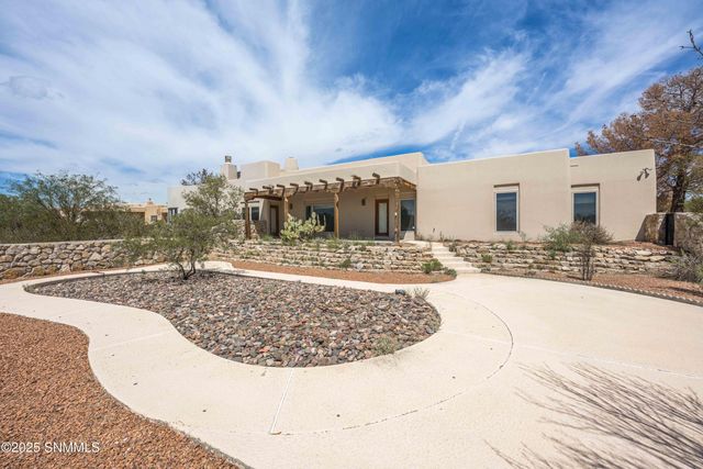 5015 Creosote Run Road, Las Cruces, NM 88011