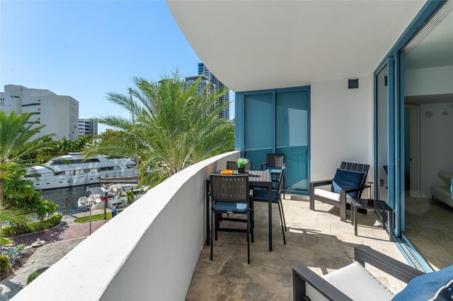 333 Las Olas Way 404, Fort Lauderdale, FL 33301