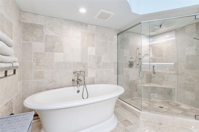 333 Las Olas Way 404, Fort Lauderdale, FL 33301