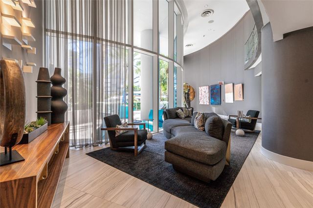 333 Las Olas Way 404, Fort Lauderdale, FL 33301