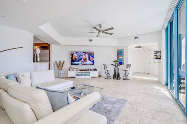 333 Las Olas Way 404, Fort Lauderdale, FL 33301